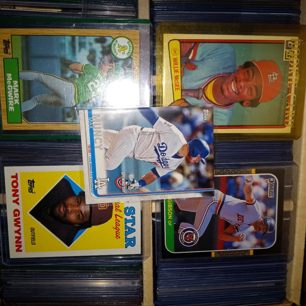 2 Hall of famers and 3 stars!!! Muncy/Gywnn/McGuire!!
